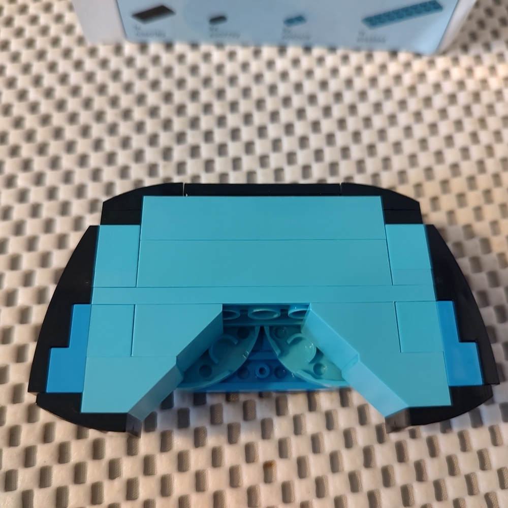 Lego Gaming Controller Building Toy Set - Picture 3 of 4
